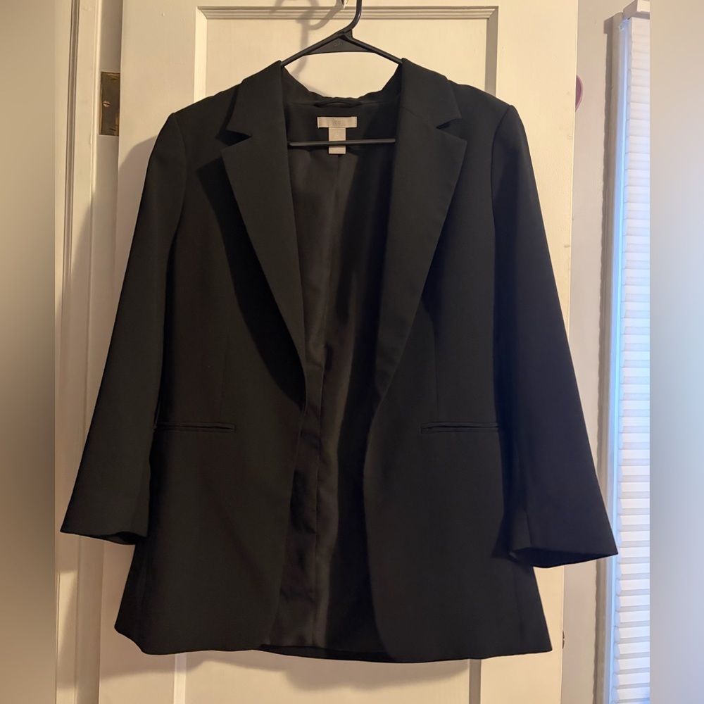 H&M Classic 3/4” Sleeve Black Blazer